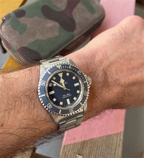 tudor submariner 94010 snowflake blue dial